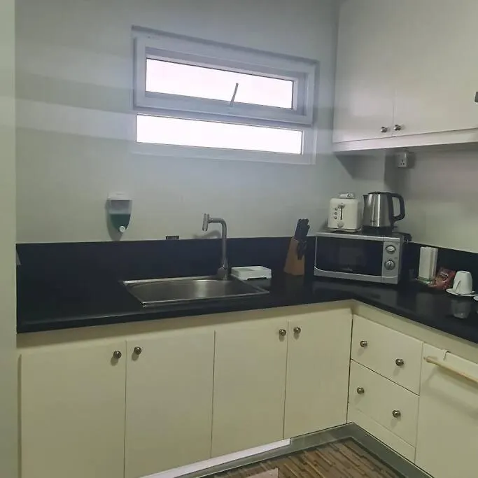 公寓 Sheryll Escapes - 305 La Grande, Cozy Condo With Hotel Amenities! 安吉利斯